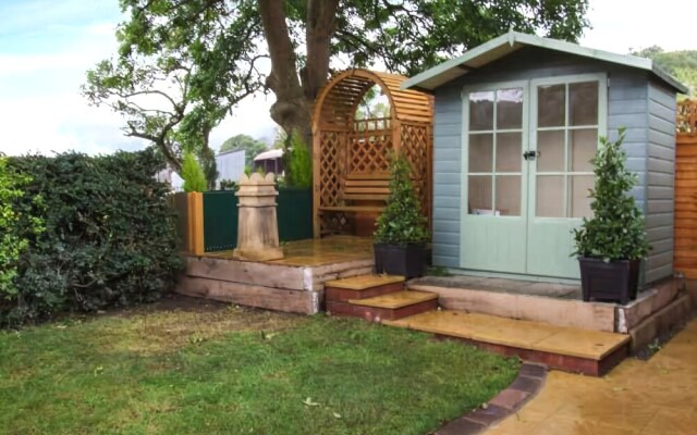 Ashes Lodge