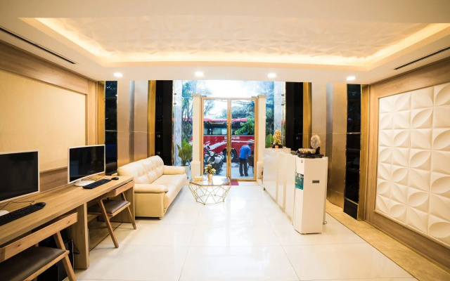 Ruby Hotel