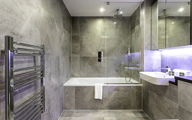 Icon Tower Flat VII