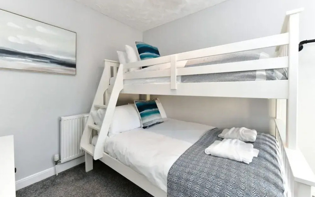 Just Stay Wales - Hartwell House Mumbles