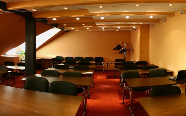 Стоуни Айлэнд на Каменноостровском