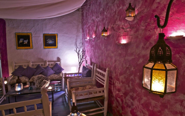 Poecylia Resort