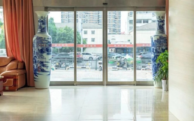 Jun Yi Hotels