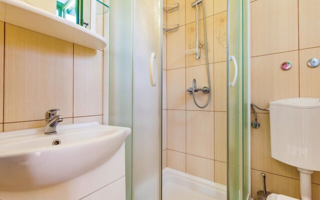 Beautiful home in Polje w/ 2 Bedrooms