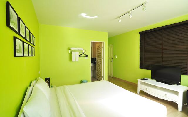 Sleep Room Guesthouse Phuket