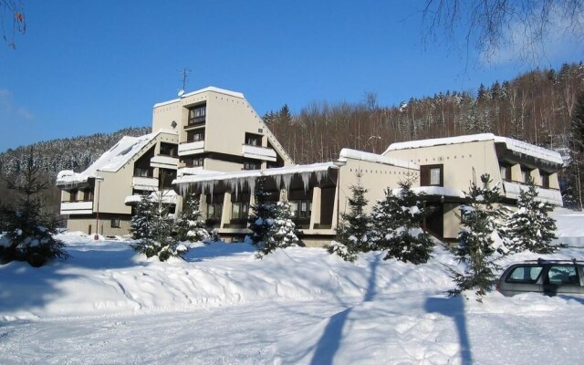 Hotel CESKA FARMA