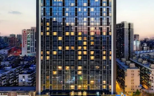 Radisson RED Wuhan Jianghan Road – Outside – Wuhan