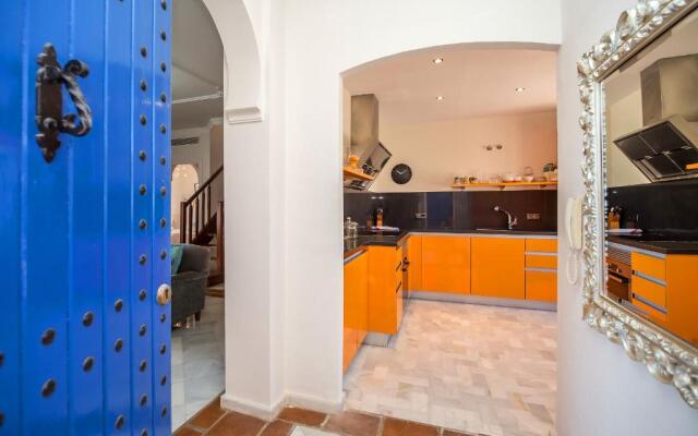 La Perla De La Bahia 912