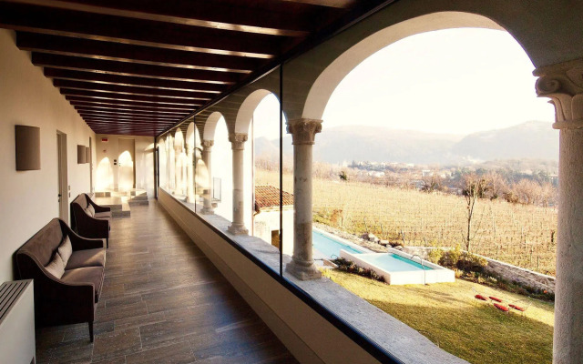 Podere Castel Merlo Resort