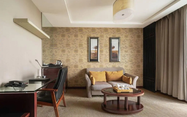 XinHua JianGuo Hotel