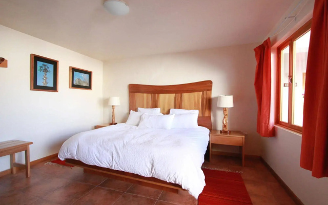 Casa Tsaya Boutique