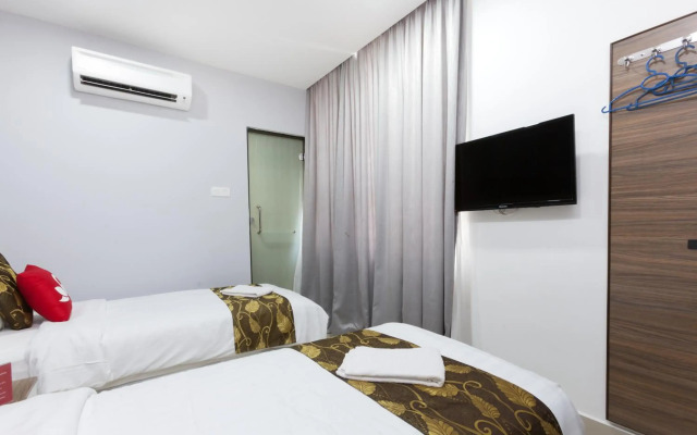 D'Metro Hotel