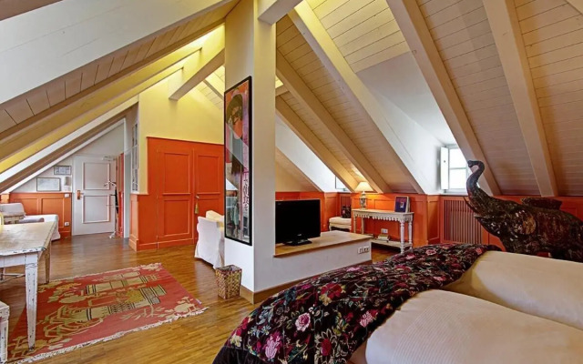 Hotel Orphée - Großes Haus