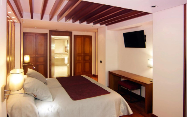 Hotel Casa Consistorial