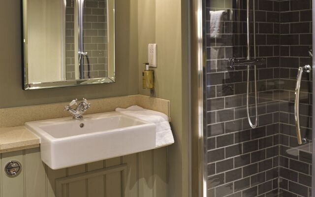 Best Western Crown Hotel