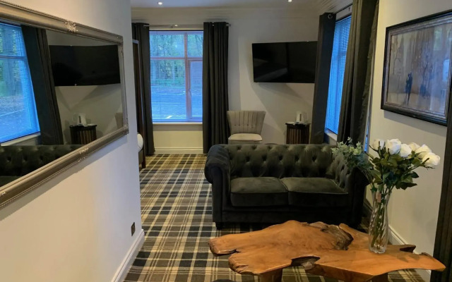 Crowwood Hotel Glasgow