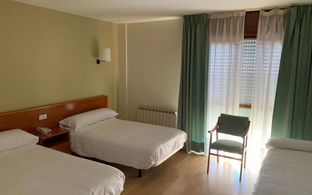 Hotel Arcea Villaviciosa