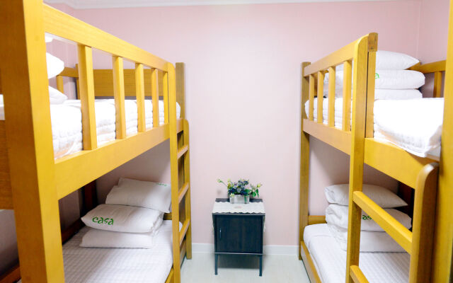 Casa Mini Hotel & Guest House - Hostel