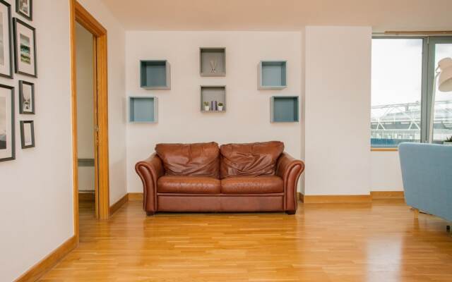 3 Bedroom Flat In East London