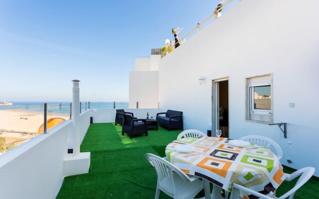 Apartment with One Bedroom in Portimão, with Wonderful Sea View, Terrace And Wifi - 10 M From the Beach