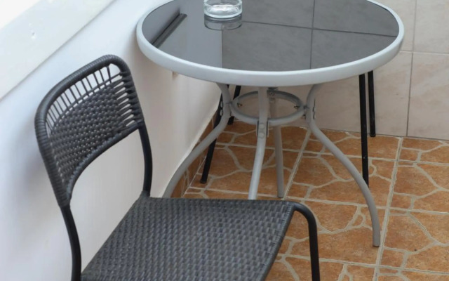 Airport Stay Apartment