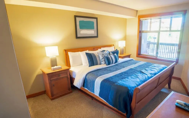 Eagle Springs East 1 & 2 Bedroom Condos