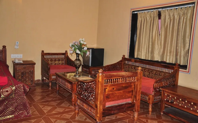 Nakhrali Dhani Village Resotr Llp