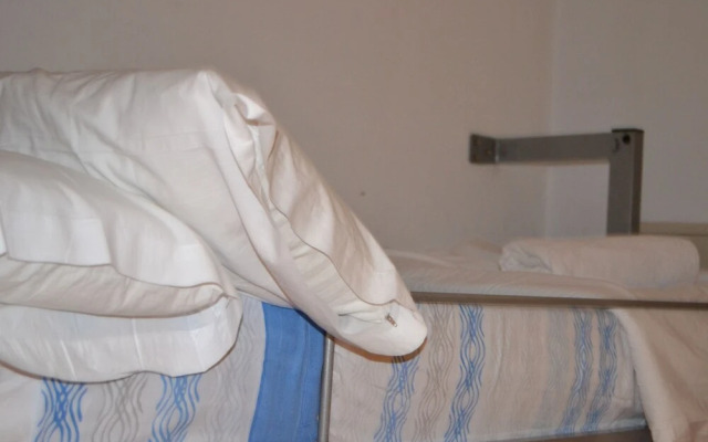 Comfortable apartment for 4 on the beautiful Monte Gorbea