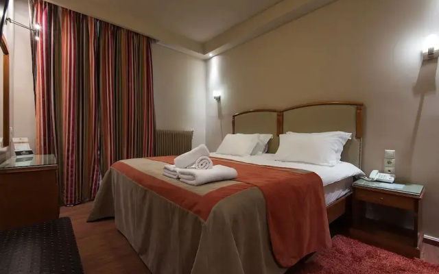 Hotel Kentrikon