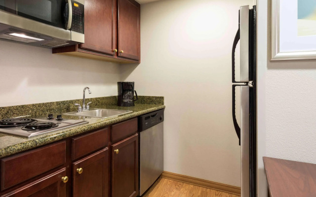Homewood Suites by Hilton Tampa Airport - Westshore