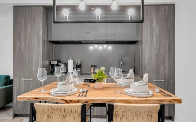 The Noho Signature Collection