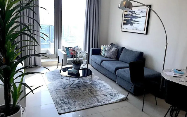 Driven Holiday Homes Sparkle Towers