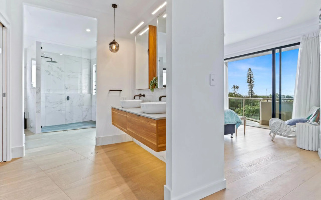 Penthouse luxe, Sunrise Beach