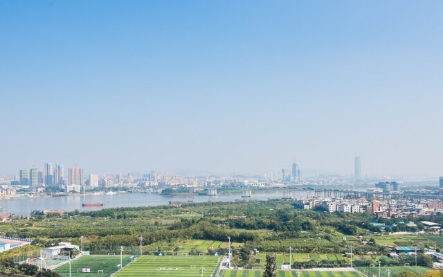 Guangzhou Yijia International Apartment
