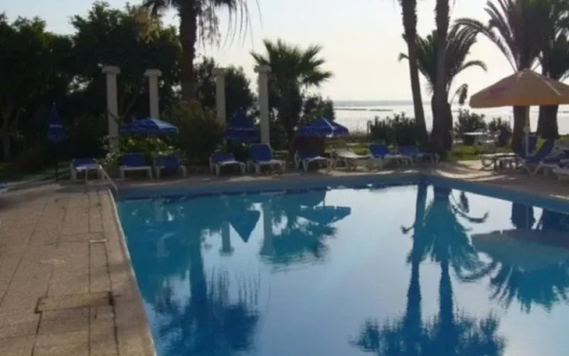 Lenios Beach