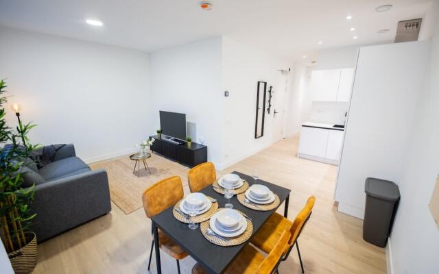 Alphabet 1 BR Apartment Ss177