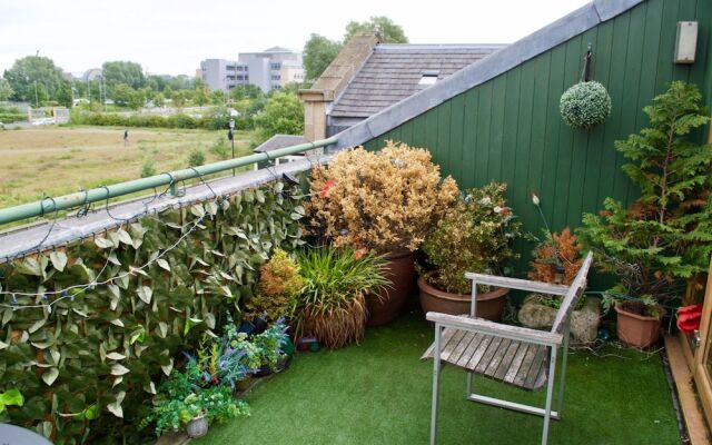 1 Bedroom Apartment With Balcony