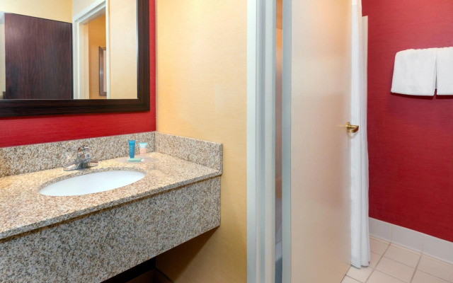 Courtyard by Marriott Springfield Airport