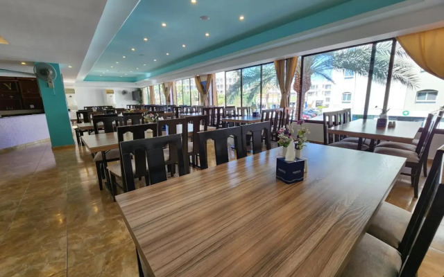 Aquavista Hotel & Suites