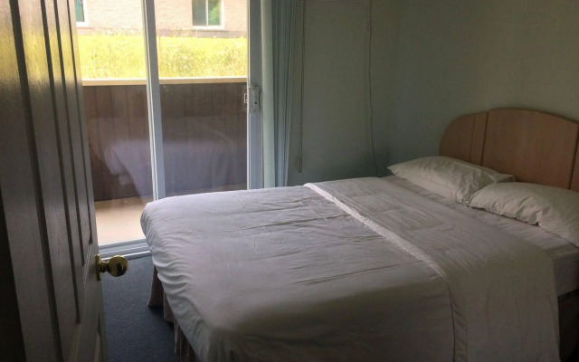 Shemron Suites Hotel