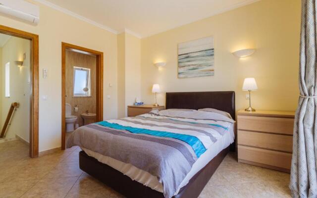 Casa Vista Mar für 8 Personen mit Pool
