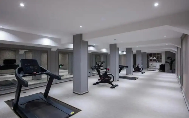 Mercure Qingdao Downtown