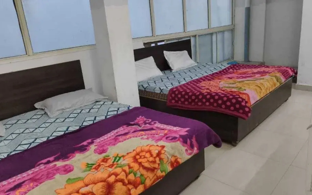 Hotel Trishla Inn Lodging & Boarding