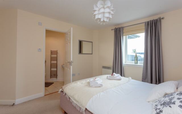 Luxury cosy nest - PENTHOUSE in Newcastle