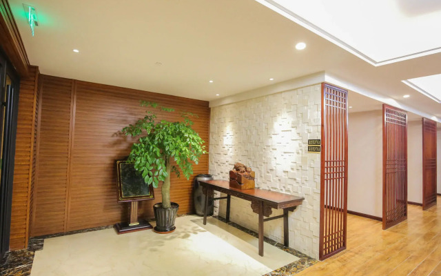 New Knight Royal Hotel Airport and International Resort