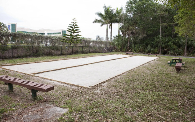 Naples RV Resort