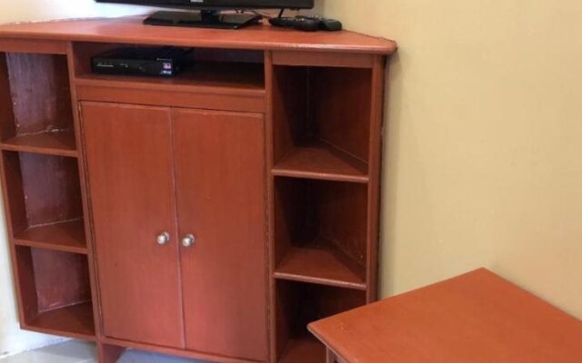 Nichos Island Resort