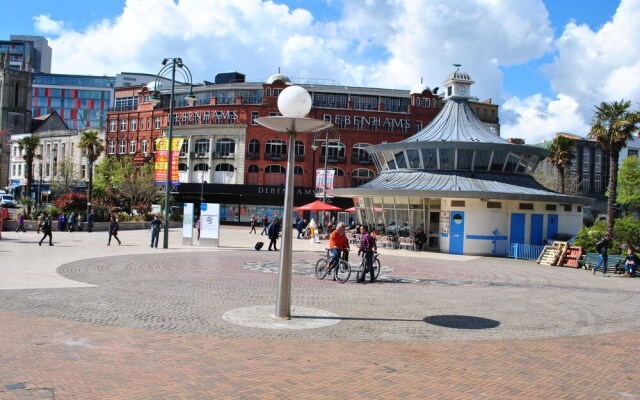 6 Palm Court - Explore Bournemouth