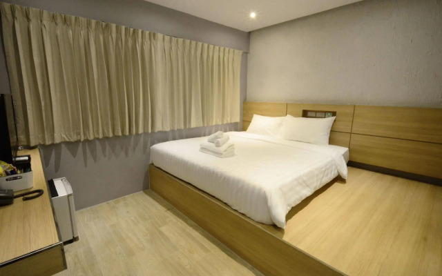 Gaam Hotel