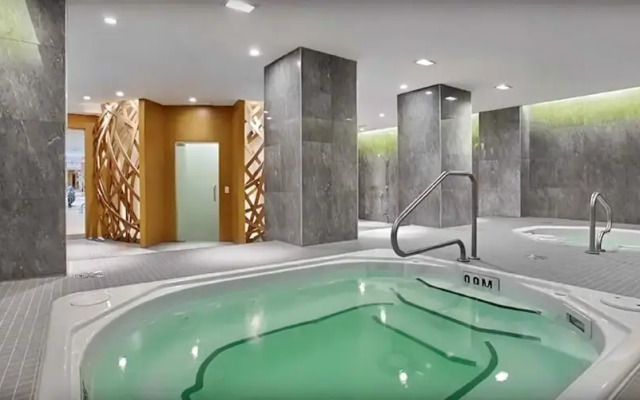 Pelicanstay in Harrison Garden Boulevard